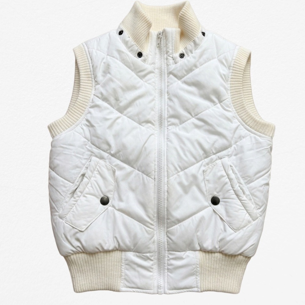 Forever 21 White Quilted Puffer Vest Y2K Ribbed Trim Sleeveless Jacket Medium